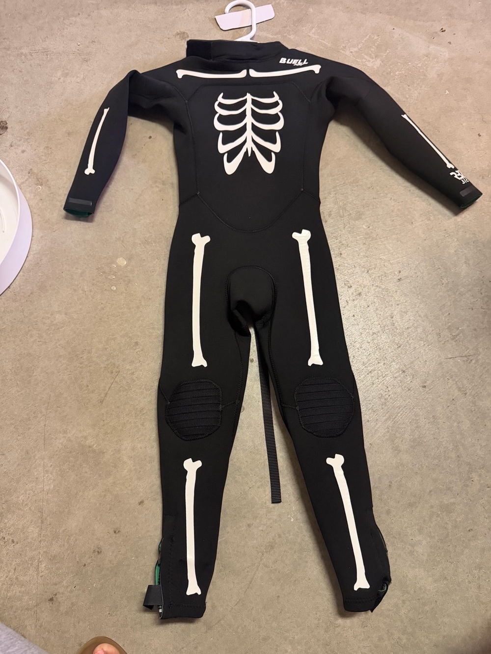Brand New Kids Buell RB2 3/2mm Skeleton Wetsuit (3-5 year range)